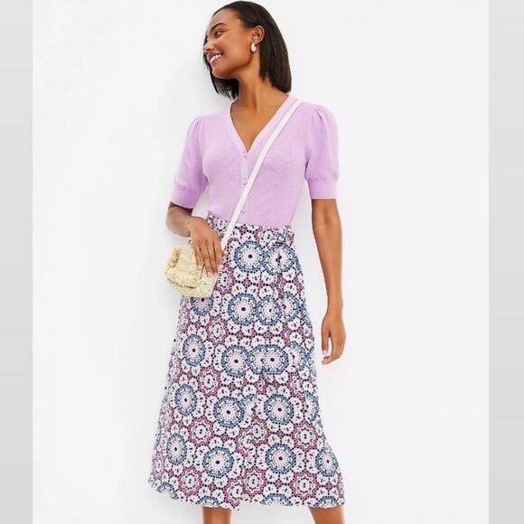 Ann Taylor LOFT Petite Side-Tie Mosaic Linen Blend Midi Wrap Skirt - Picture 2 of 9